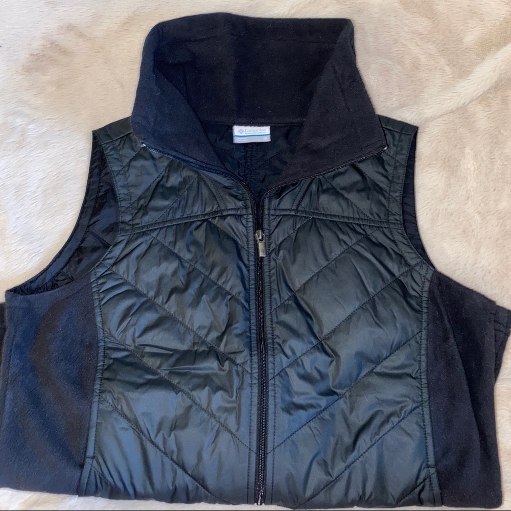 Black Columbia Vest